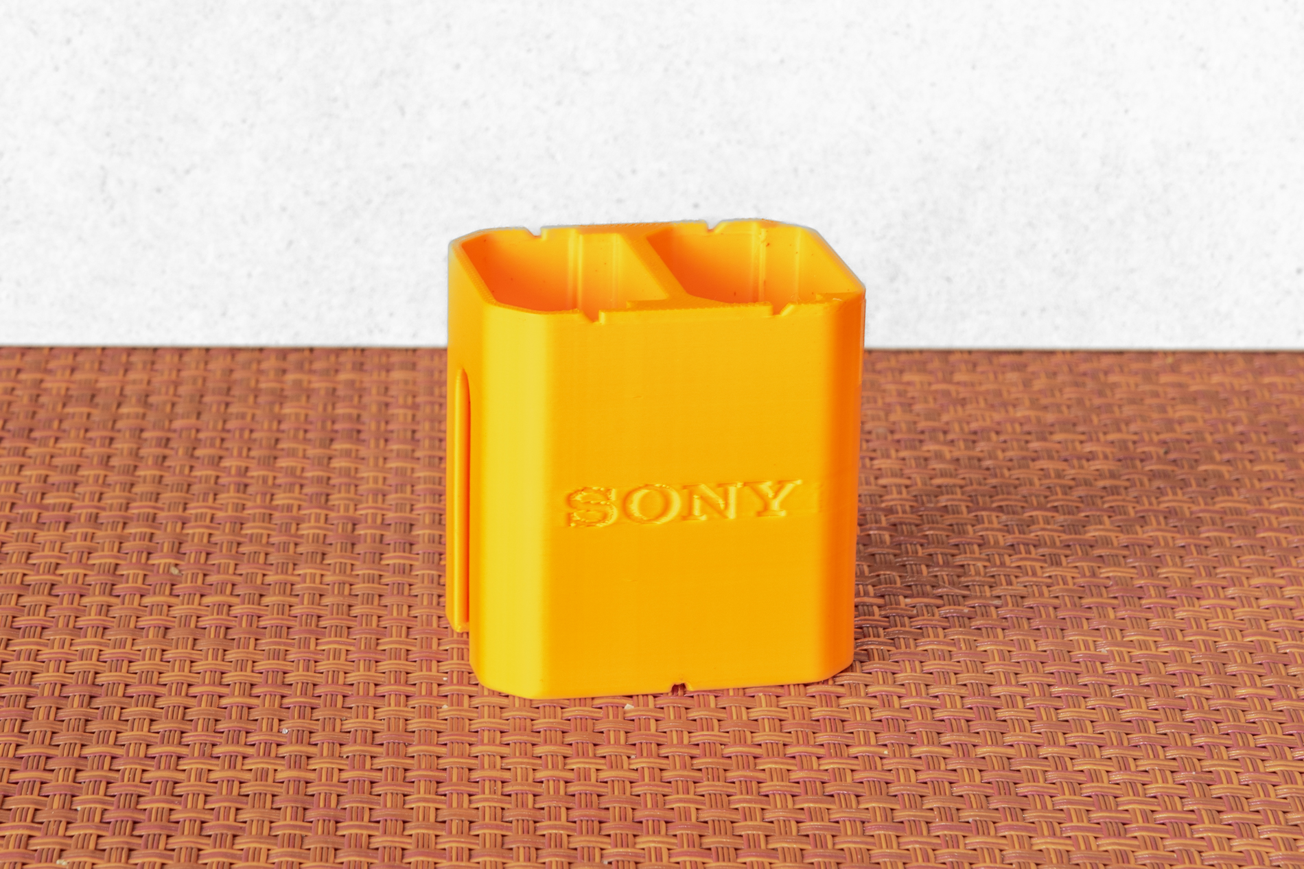 NP-ZF100X2 sony battery holder